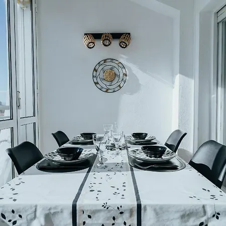 Fuer 4 Personen Ca 82 Qm In Empuriabrava, Costa Brava Golf De Roses Apartment Empuriabrava